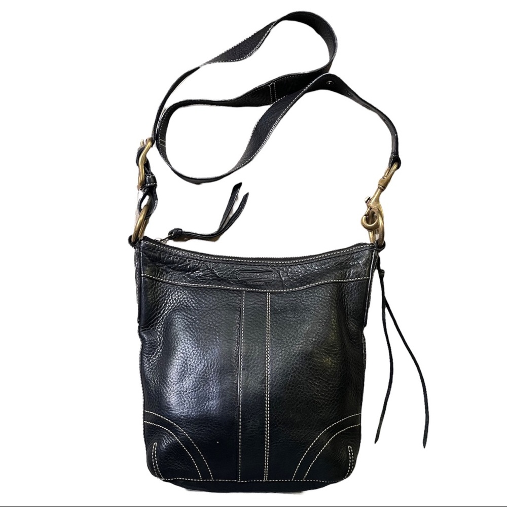 COACH Bleecker Black Pebbled Leather Crossbody Swingpack Bag